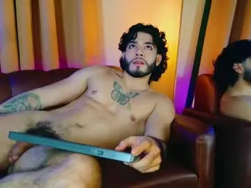 shiny_lily – webcam model profile photo Image 7