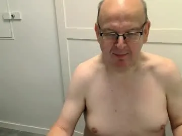 your_dolls – webcam model profile photo Image 10