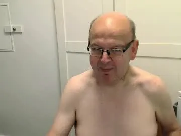 your_dolls – webcam model profile photo Image 9