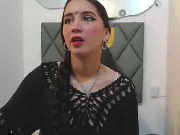 lora_lifelover – webcam model profile photo Image 8