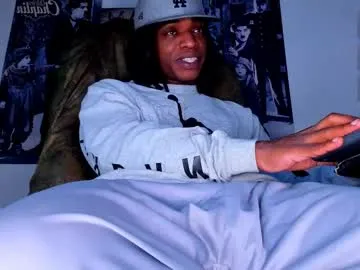 realtryit – webcam model profile photo Image 13