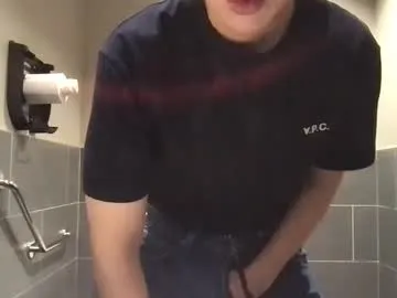 petites_perles – webcam model profile photo Image 13