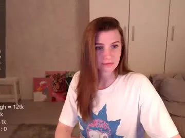 vivian_qwerty – webcam model profile photo Image 3