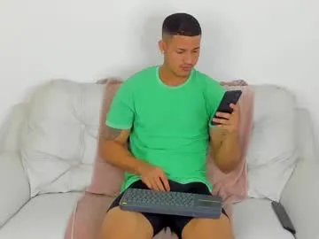 your_dolls – webcam model profile photo Image 5