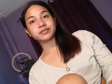 alexxiskye – webcam model profile photo Image 17