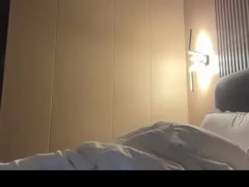 petites_perles – webcam model profile photo Image 5