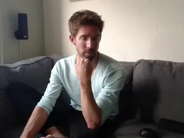 realtryit – webcam model profile photo Image 14