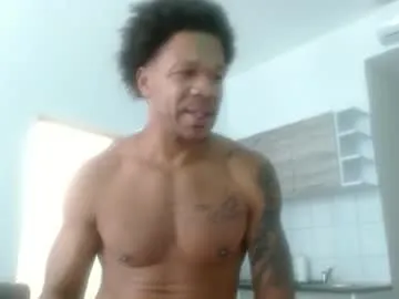 EvelynMills – webcam model profile photo Image 11