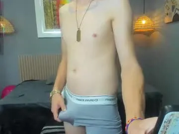 patricia_lions_ – webcam model profile photo Image 6