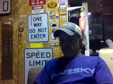 emiilycampbell – webcam model profile photo Image 10