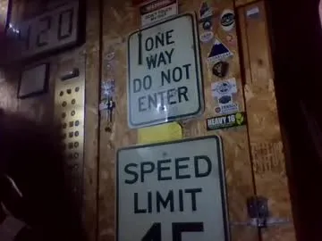 emiilycampbell – webcam model profile photo Image 8