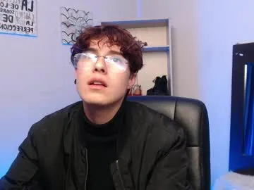 realtryit – webcam model profile photo Image 3