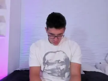 callme_kim – webcam model profile photo Image 12