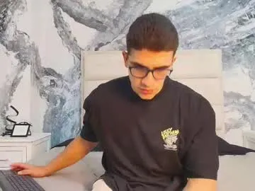 callme_kim – webcam model profile photo Image 8