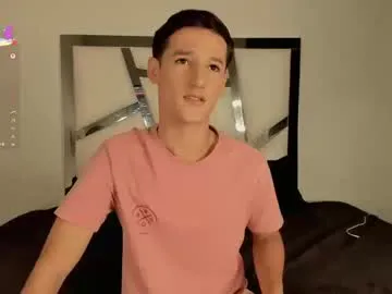 emina_woody – webcam model profile photo Image 16