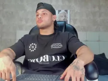 muscularfriend – webcam model profile photo Image 14