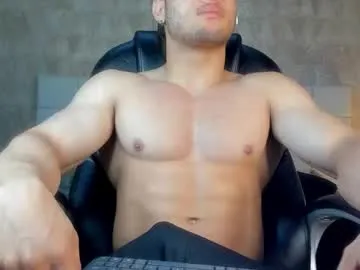 muscularfriend – webcam model profile photo Image 3