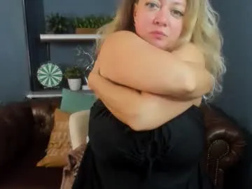 pretty_sara – webcam model profile photo Image 11