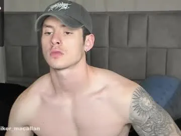 sexxxsirens – webcam model profile photo Image 3