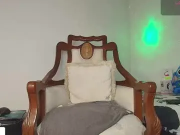 latinbaby_666 – webcam model profile photo Image 13