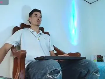 latinbaby_666 – webcam model profile photo Image 4