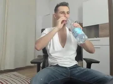 your_dolls – webcam model profile photo Image 16