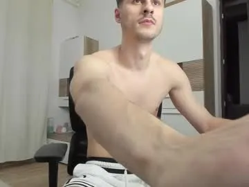 your_dolls – webcam model profile photo Image 6