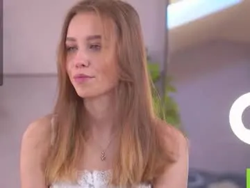 pinkadele – webcam model profile photo Image 9