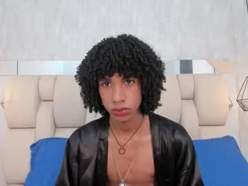 nympho_nathy_sophi – webcam model profile photo Image 9