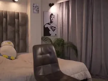 playussoftly – webcam model profile photo Image 6