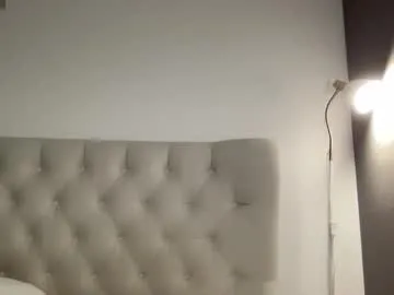 koyoomi – webcam model profile photo Image 2