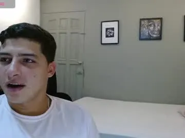 dreamyriri – webcam model profile photo Image 8