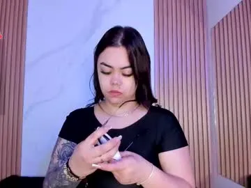 burnletitallburn – webcam model profile photo Image 11