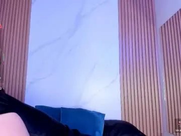 burnletitallburn – webcam model profile photo Image 12