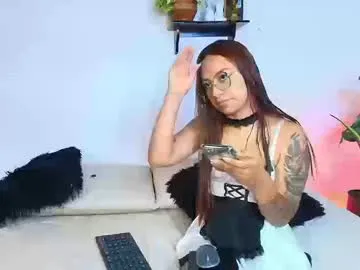 petites_perles – webcam model profile photo Image 13