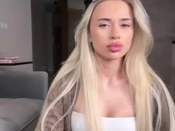 petites_perles – webcam model profile photo Image 2