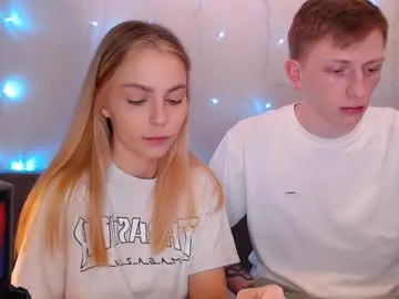 petites_perles – webcam model profile photo Image 17