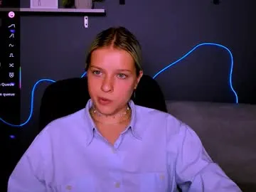 ErikaBonnie – webcam model profile photo Image 5