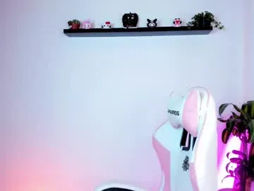 pinkadele – webcam model profile photo Image 6