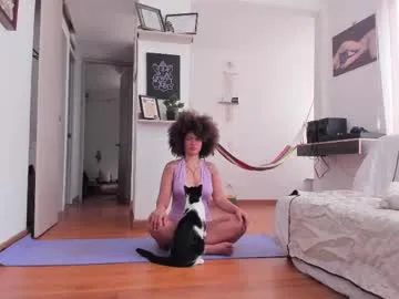 your_dolls – webcam model profile photo Image 6