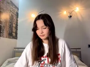 white_godness – webcam model profile photo Image 12