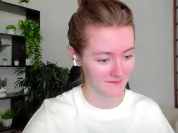 scarletttsinner – webcam model profile photo Image 9