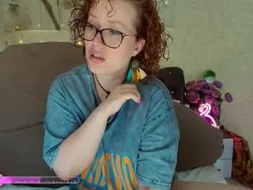 blissdilley – webcam model profile photo Image 9