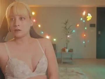 your_dolls – webcam model profile photo Image 16