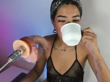 pinkypuppa – webcam model profile photo Image 17