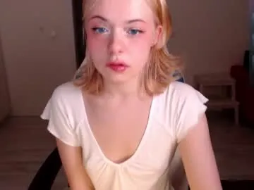 charlotteangels – webcam model profile photo Image 4