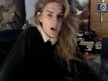 isabel_millher – webcam model profile photo Image 11