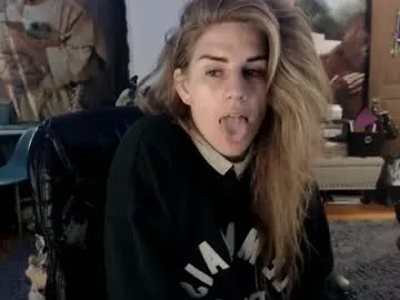 isabel_millher – webcam model profile photo Image 3