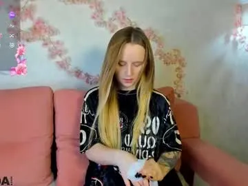 AlyssonJade – webcam model profile photo Image 19