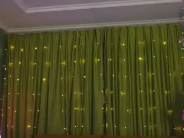 katarasimon – webcam model profile photo Image 8